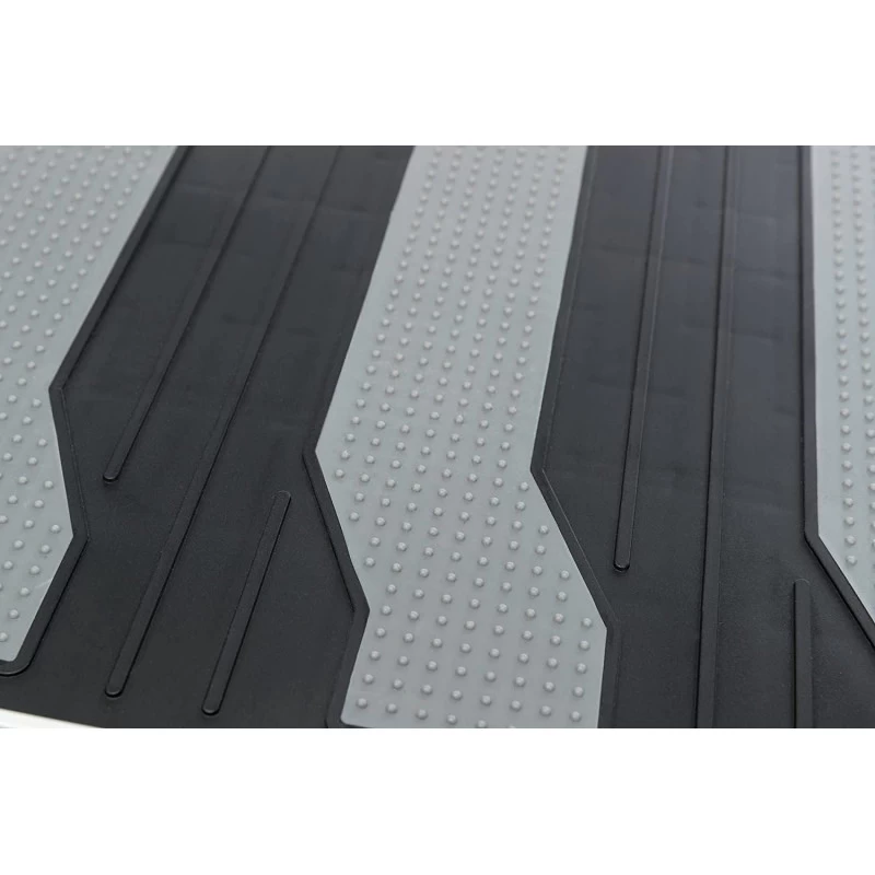 Escalier/Rampe 4 Marches Pliantes Et Anti-dérapantes (4-Step Folding Pet Stair) 4 Escalier/Rampe 4 Marches Pliantes Et Anti-dérapantes (4-Step Folding Pet Stair) – Image 2